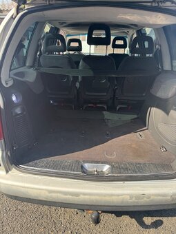 VW Sharan 2003 . - 7