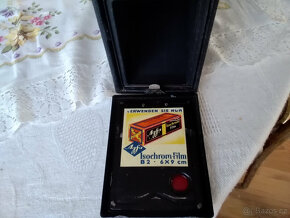 Historický fotoaparát AGFA-BOX s kož.brašnou - 7