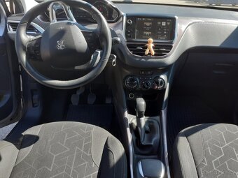 Peugeot 2008 PureTech - 7