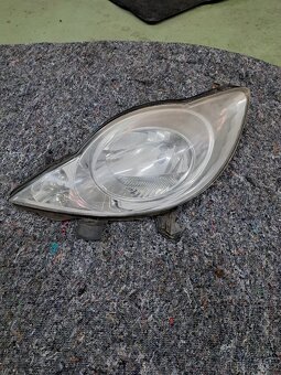 Peugeot 107 kapota, blatníky, přední světla, zadní okno - 7