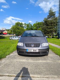 Prodám Volkswagen Sharan 2007-2,0 TDI - 7