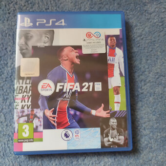 Hry na PS4 a PS3 - 7