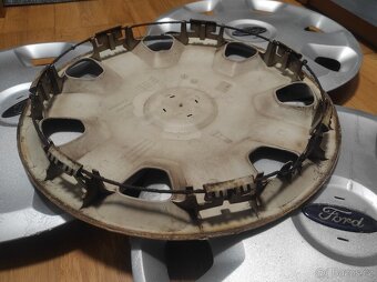 Sada 4 kusů poklic Ford (15") - 7