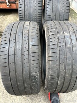 Pneu BMW X6 275/40/R20 a 315/35/R20 - 7