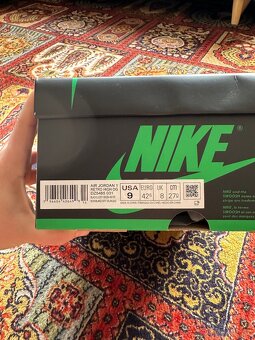 Nike Air Jordan 1 Retro High OG - 7