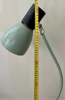 Stará industriální lampa k přišroubování ke stolu FUNKČNÍ - 7