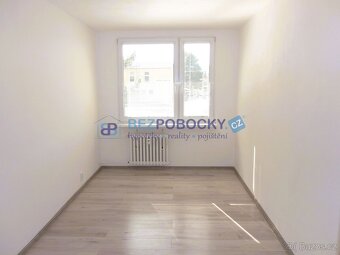 Pronájem zrekonstruovaného bytu 2+kk s prostorným balkonem - 7