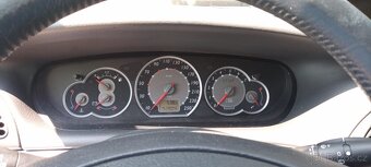 Citroen C5 1,8i 92kW - 7