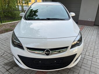 OPEL ASTRA J 1.4i 74KW /SPORTS-TOURER/FACELIFT/2013/ČR/2.MAJ - 7