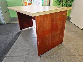 Dřevěný stůl, stavitelná výška - 7