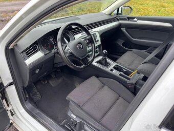 — PRODÁNO — WW passat 2015 , 110 kw , manuál - 7
