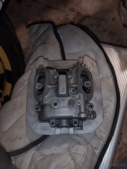Suzuki Dr 350 dily - 7
