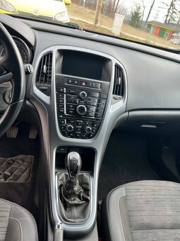 Opel Astra 1.6 CDTI - 7