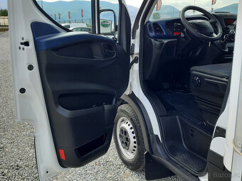 Iveco Daily 35-180 - 3,0 D valník plachta - 7