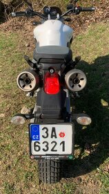 YAMAHA MT03 - 7