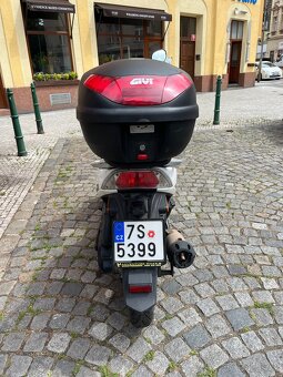 Skútr Kymco Agility City 125 - 7