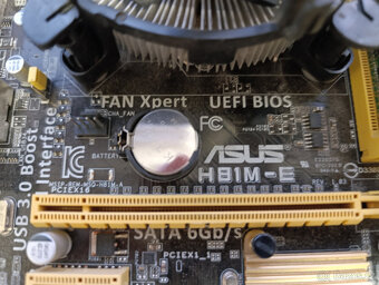 3ks Základní desky ASUS + Gigabyte + CPU + RAM - motherboard - 7