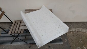 Dětské chodítko Hauck, PC:1500 CZK + zdarma přebalovací pult - 7