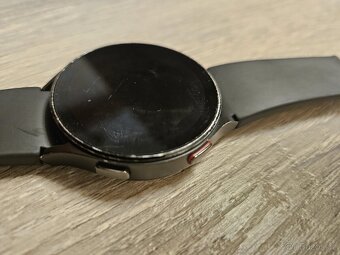 Samsung Galaxy Watch 4 - 7