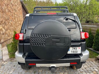 Prodám Toyota Fj Cruiser - 7