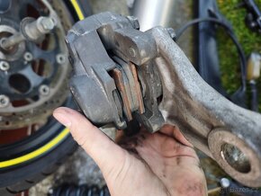 Suzuki GS 500 - díly - motor - 7