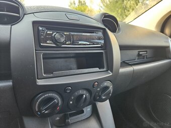 MAZDA 2 1.4 BENZÍN,R.V.2008,70.TIS.KM - 7