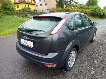 Ford Focus 1.6i 74kw Facelift Nová STK - 7