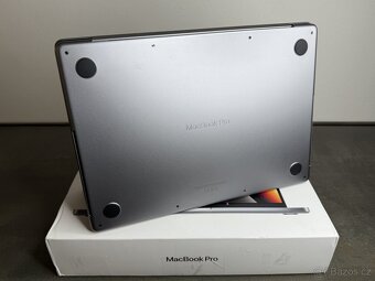 MacBook Pro 14'' 2021 / M1 Pro / 16GB / 512GB SSD / Space - 7