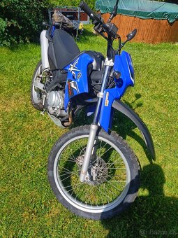 Yamaha XT 125 r - 7