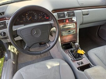 Mercedes benz E 250D W210 - 7