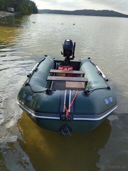 Člun s motorem Parsun 9.8 4t, a elektromotorem - 7