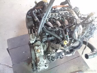 MOTOR 2.2HDI 4HN 115KW Peugeot Citroen PSA na díly - 7