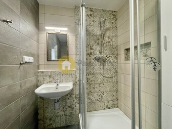 Pronájem nově rekonstruované garsonky, 32 m2/sklep, Strakoni - 7