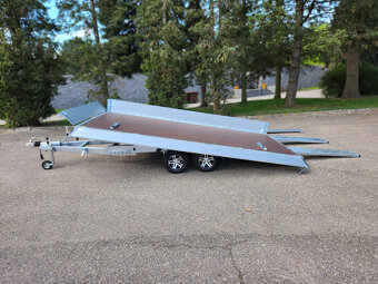 Sklopka s bočnicemi 452 x 205cm, 2700/690kg, nájezdy - 7