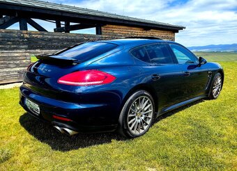 PORSCHE PANAMERA 4 -FACELIFT-4X4-REAL KM-NADHERNE - 7