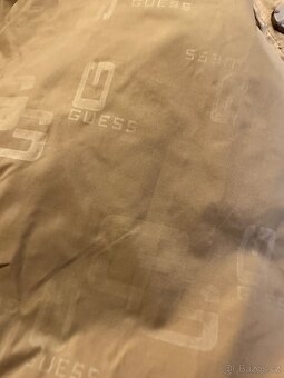 Jarni vetrovka Guess - 7