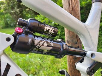 Canyon Spectral 6 2024 vel. M - jako nové, najeto do 250km - 7