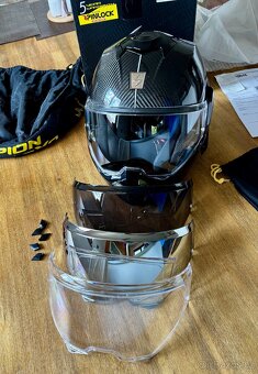 Přilba Scorpion EXO-TECH Carbon, velikost S - 7