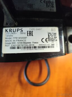 Prodám automatický kávovar Krups EA81 - 7