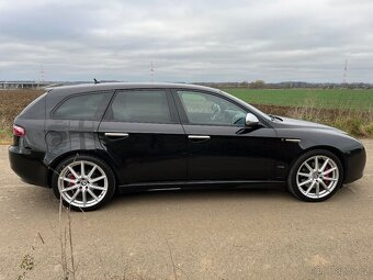Prodám nebo vyměním Alfa Romeo 159 sw Ti 2,0jtdm - 7