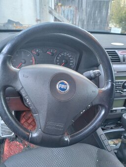 Fiat Stilo 1.9jtdi,110kw,t třídveřové - 7
