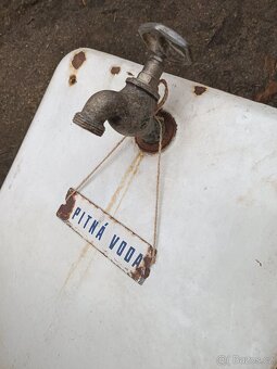 Stará litinová výlevka - 7