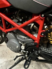 Prodám Ducati Hypermotard 1100 - 7