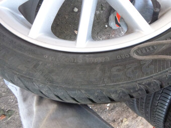 4x orig. alu vw (5x112) letní pneu 225/45 r17 - 7