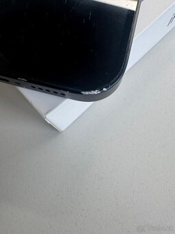 Apple iPhone 12 125GB - 7