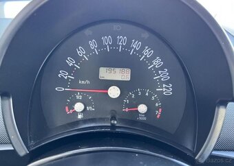 Volkswagen New Beetle 2.0i 85kw LPG KLIMATIZACE ALU manuál - 7