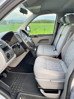 VW Caravelle T5long 2.5tdi - český původ - 7