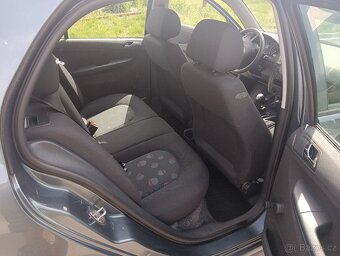 Prodám Škodu Fabii 1.4 16v - 7