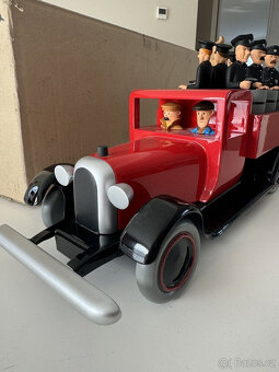 Tintin Aroutcheff Le Camion Police Verze 1 Pixi - 7