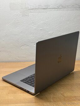 MacBook Pro 16” 2021/16GB RAM/M1 Pro/512GB SSD/Záruka - 7
